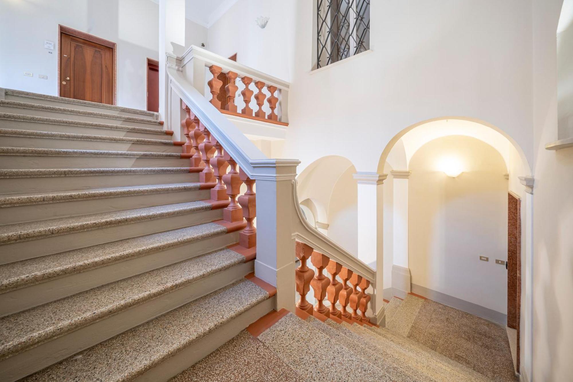 Via Emilia Centro - Stupendo Appartamento A Модена Экстерьер фото